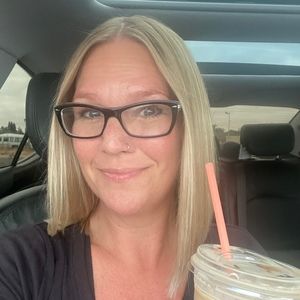 Meet your Posher, Jenni